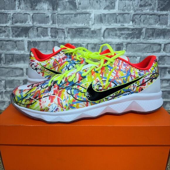 Nike CJ3 Trainer Thankful Graffiti Multicolor 725231-499 Mens Size 12 New Rare - Picture 1 of 9